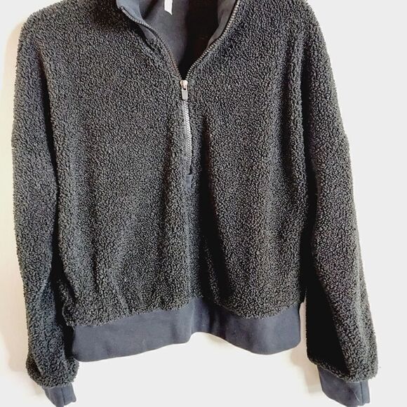 ‎Fabletics Dream Polar 1/4 zip Sherpa vest - Picture 9 of 9